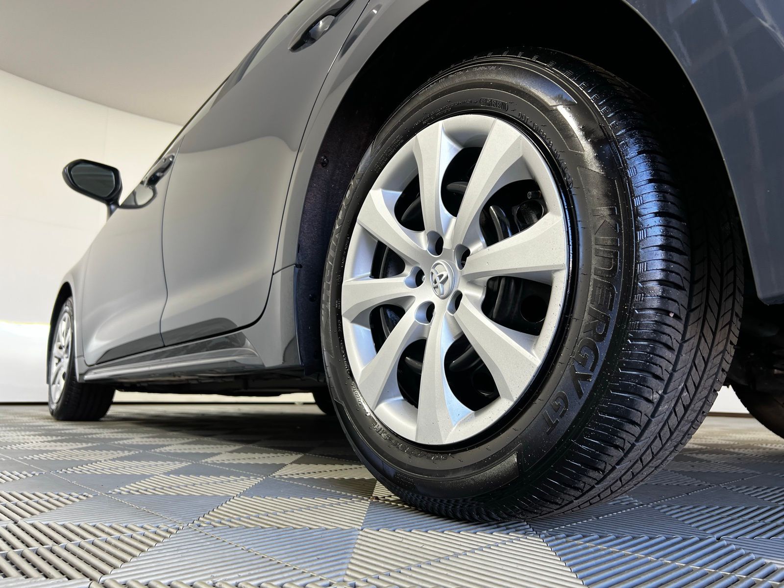 Thumbnail: 2025 Toyota Corolla - 23