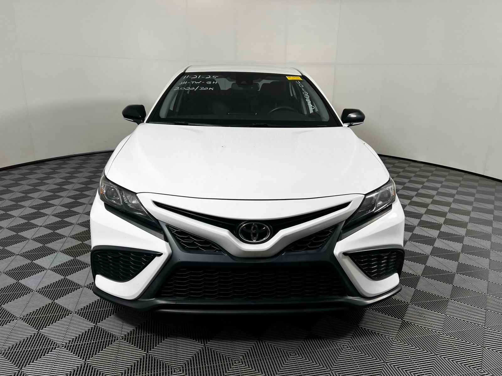 Thumbnail: 2022 Toyota Camry - 2