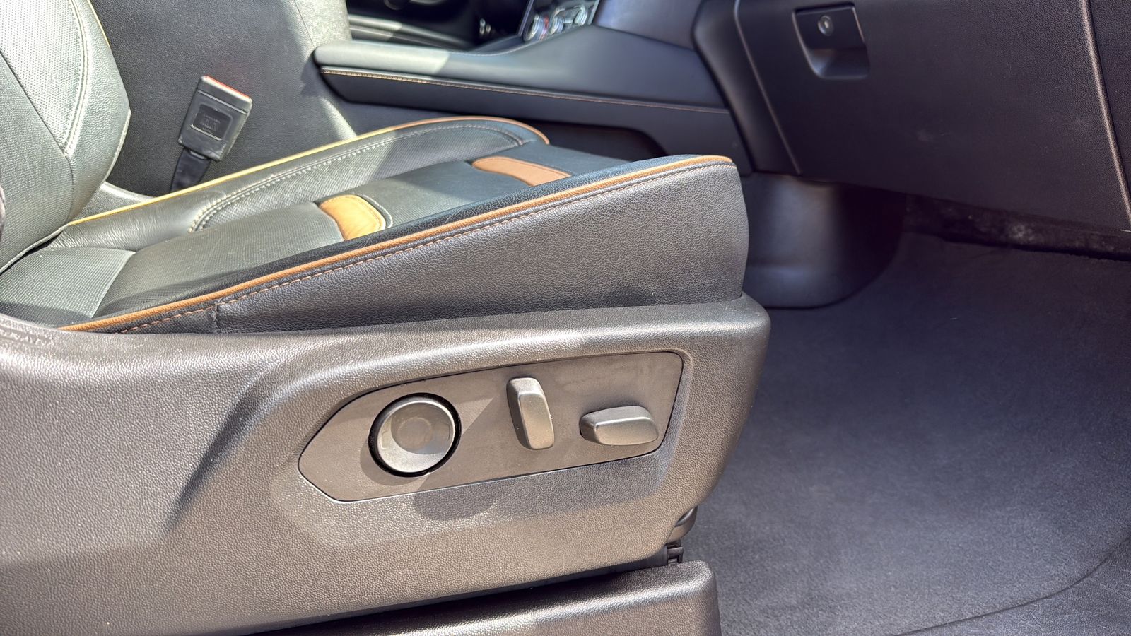 Used Car 2022 Gmc Yukon  At4 For Sale Under $60,000 In Austin, Texas