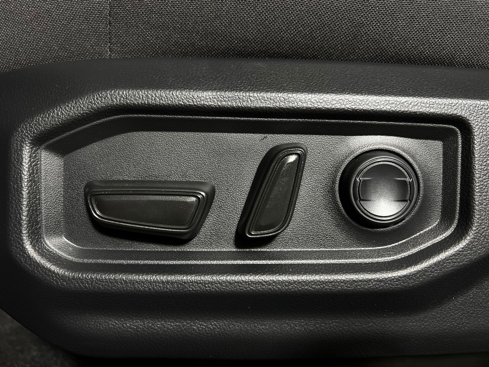 Thumbnail: 2026 Toyota Tundra - 11