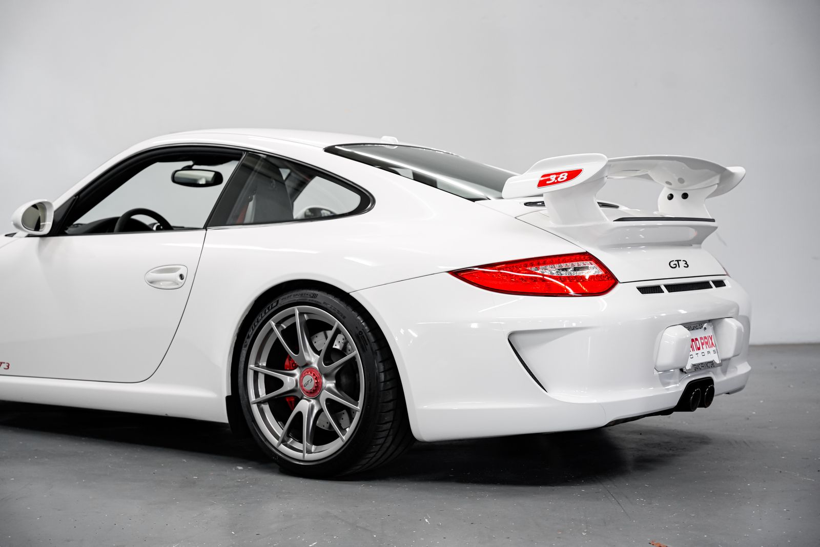 2010 Porsche 911 GT3 — photo 33
