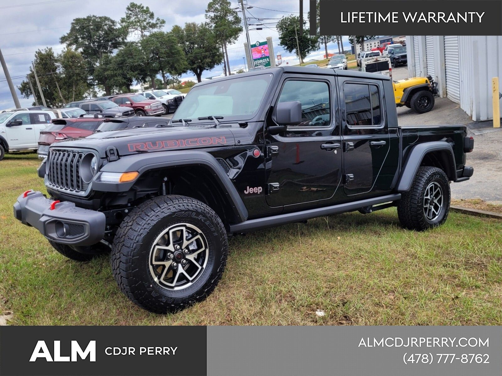 2025 Jeep Gladiator Rubicon Auto's photo