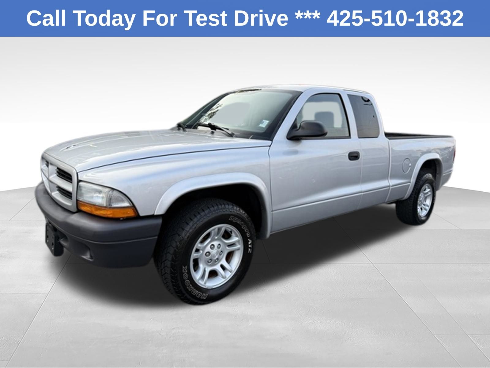 Silver 2003 Dodge Dakota Pickup Truck Rear-Wheel Drive 4-Speed Automatic