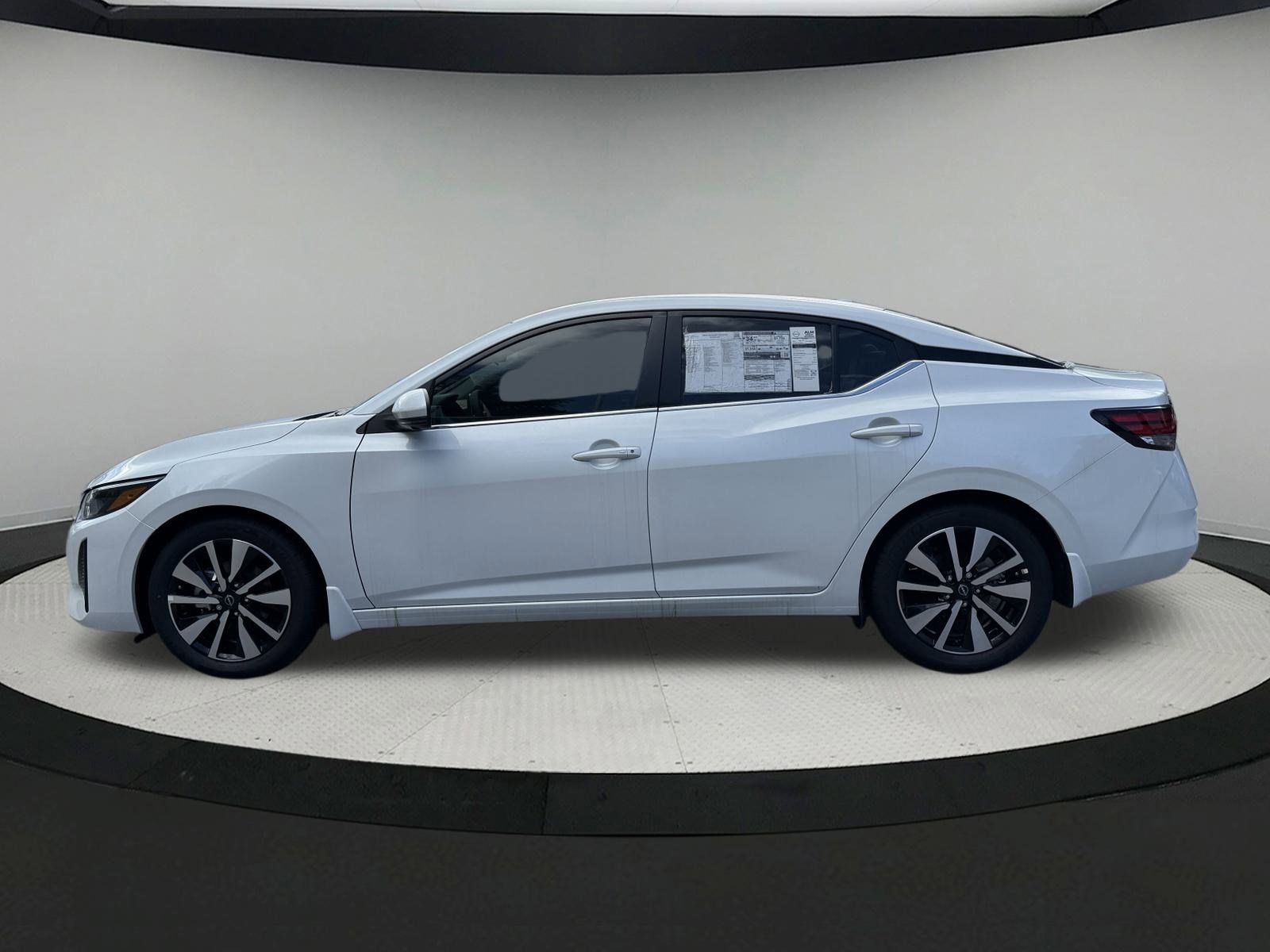 2025 Nissan Sentra SV photo 25