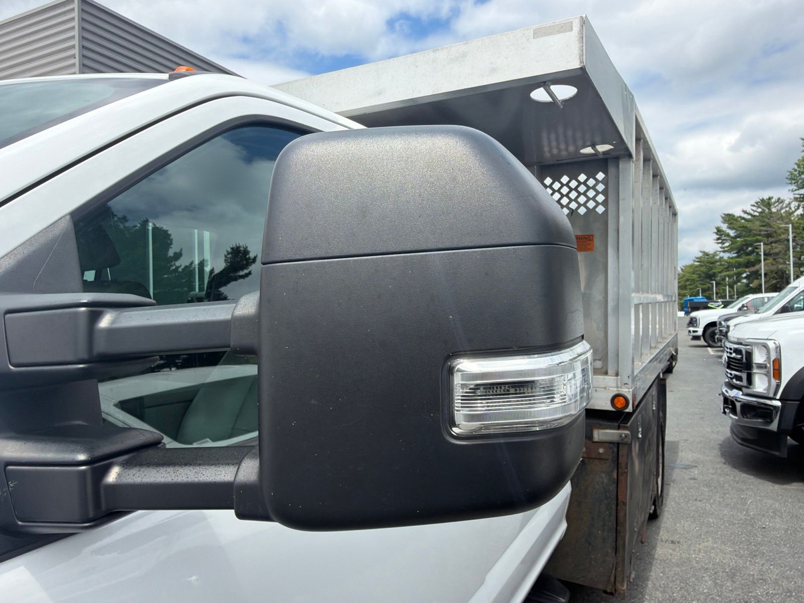 Used 2017 Oxford White Ford XL image 27