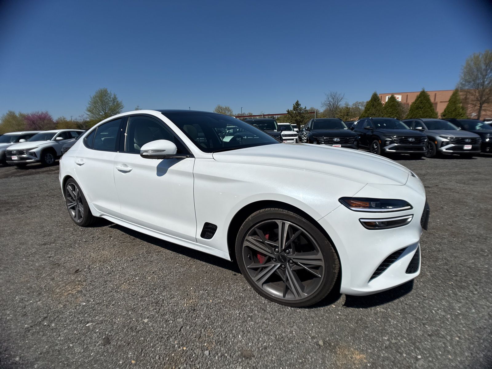 Uyuni White 2025 Genesis G70 2.5T Sport Prestige RWD Sedan Rear-Wheel Drive 8-Speed Automatic