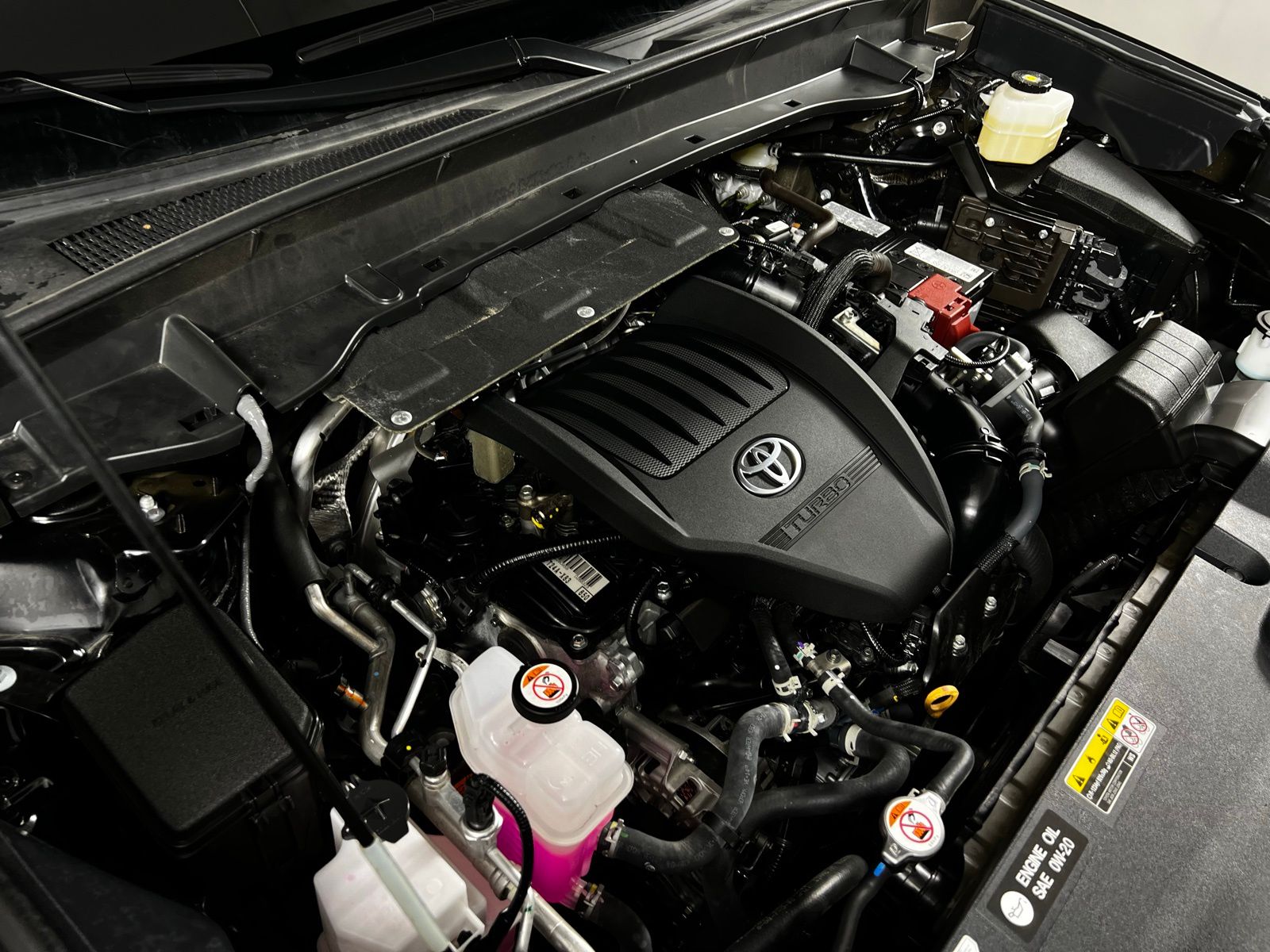 Thumbnail: 2025 Toyota Grand Highlander - 10