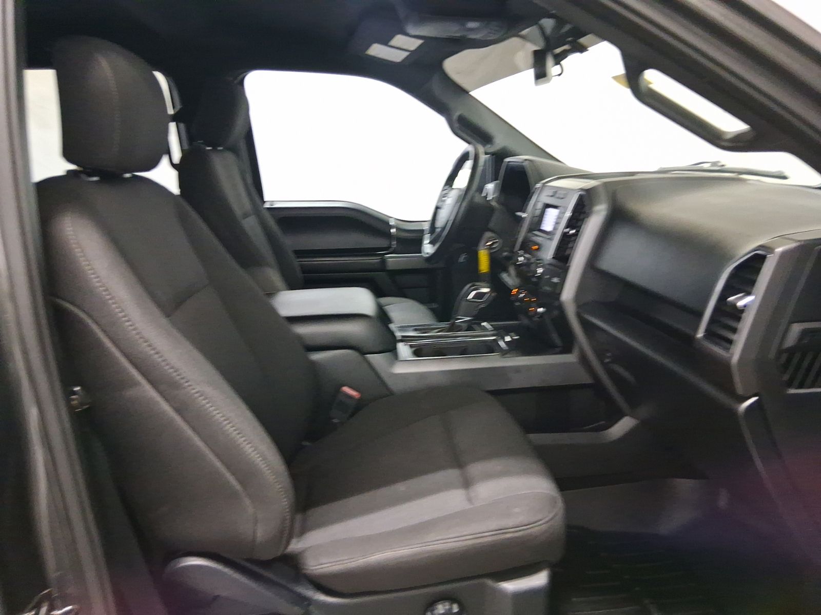Used Car 2018 Ford F-150  Xlt For Sale Under $20,000 In Austin, Texas