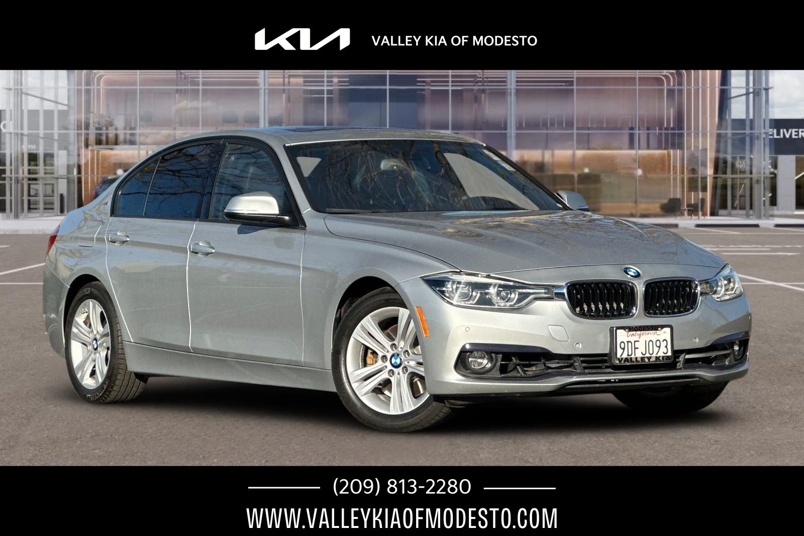 2016 BMW 3 Series 330e iPerformance Sedan RWD