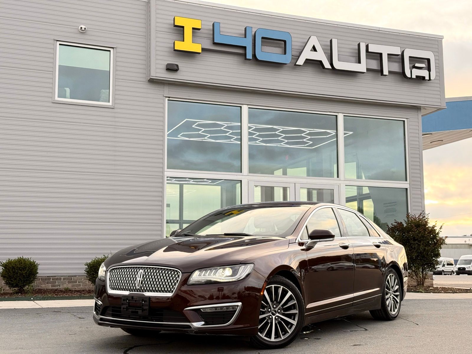 Red (Copper Metallic) 2019 Lincoln MKZ Hybrid FWD Sedan Front-Wheel Drive Continuously Variable Transmission