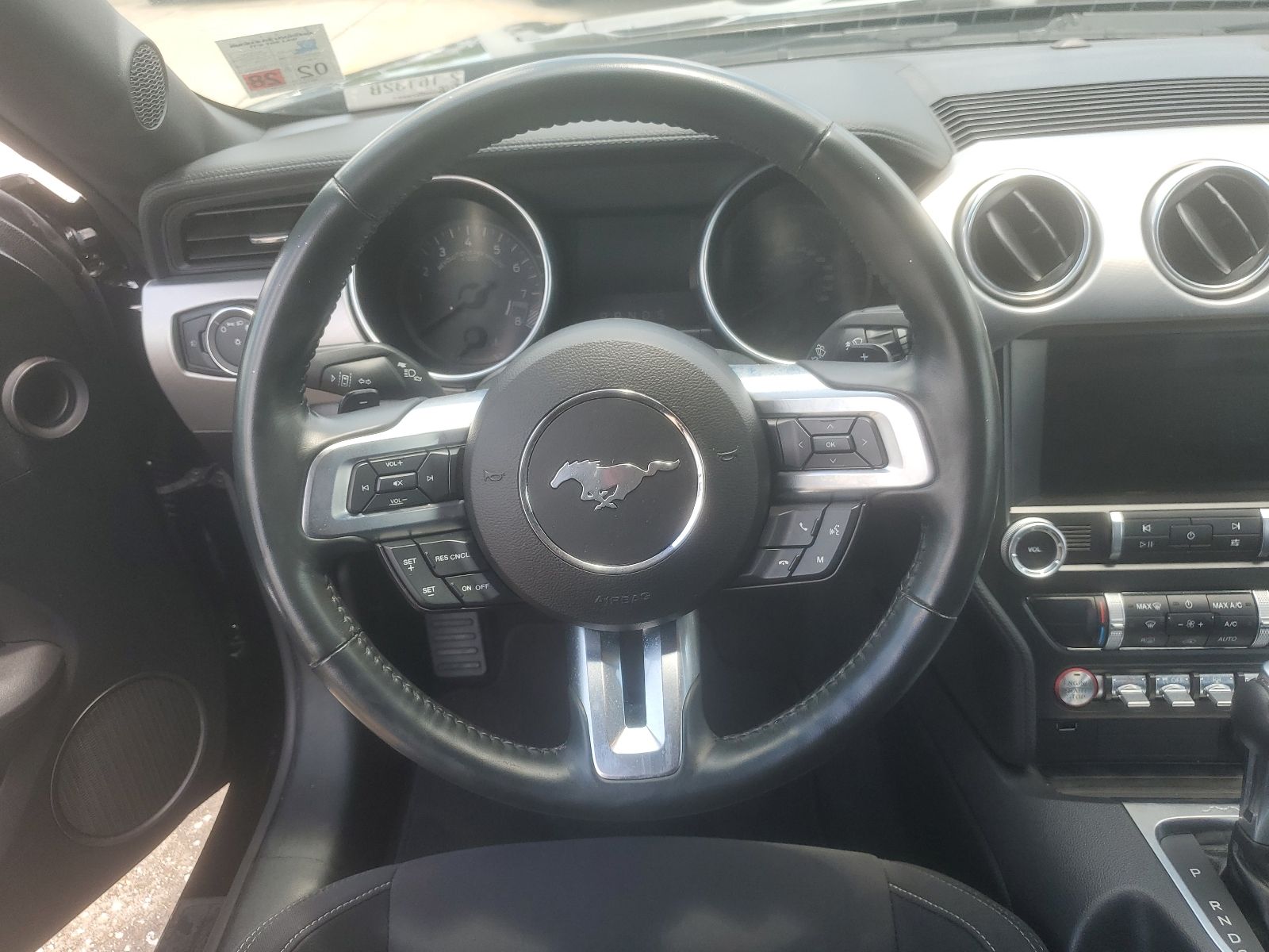 2023 Ford Mustang GT - 11
