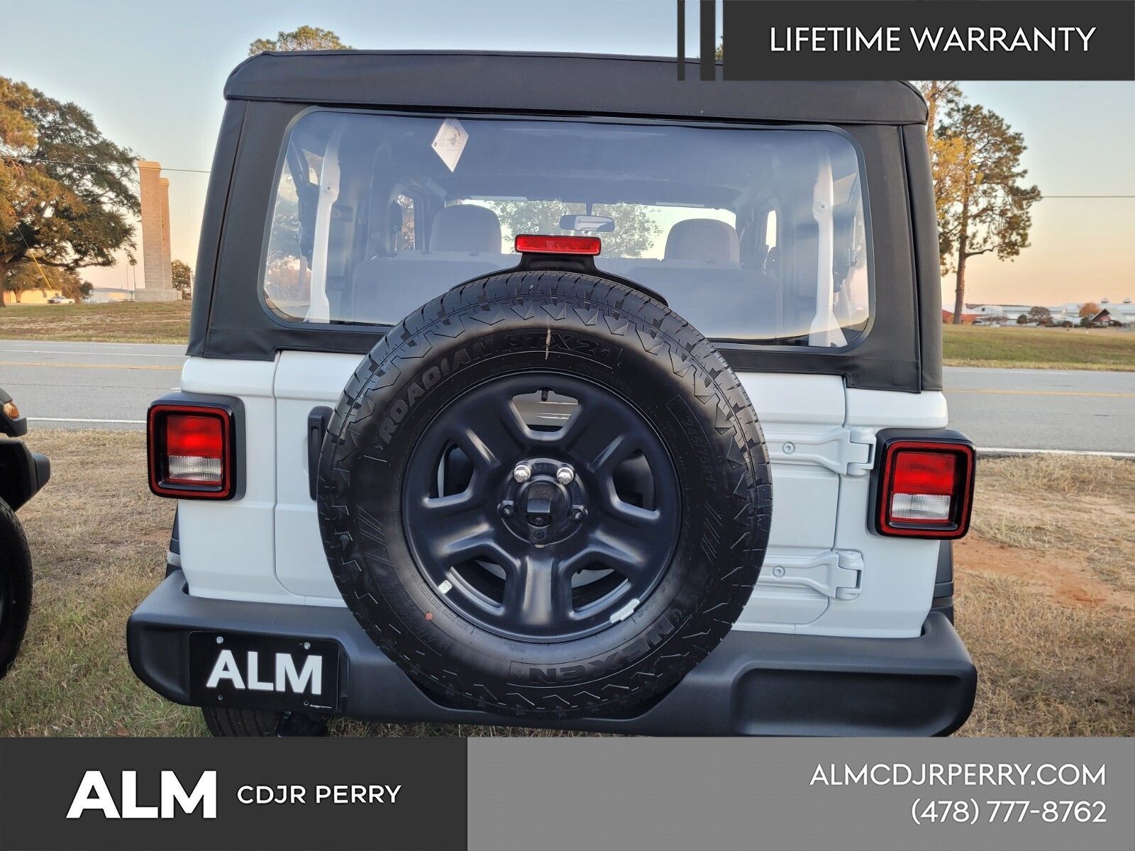New 2026 Bright White Clear-Coat Exterior Paint Jeep Sport image 11