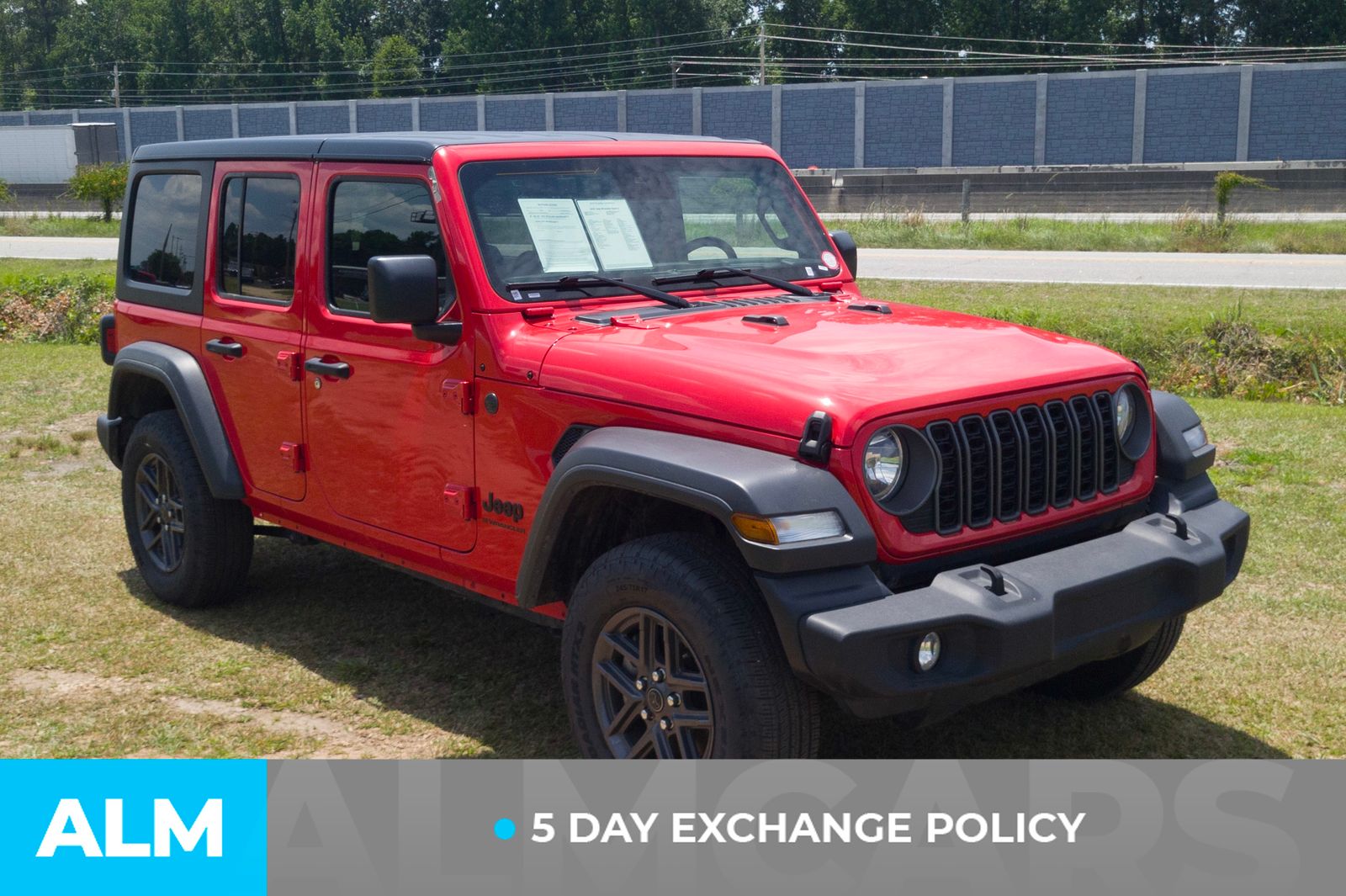 Used 2025 Red Clearcoat Jeep Sport S image 4