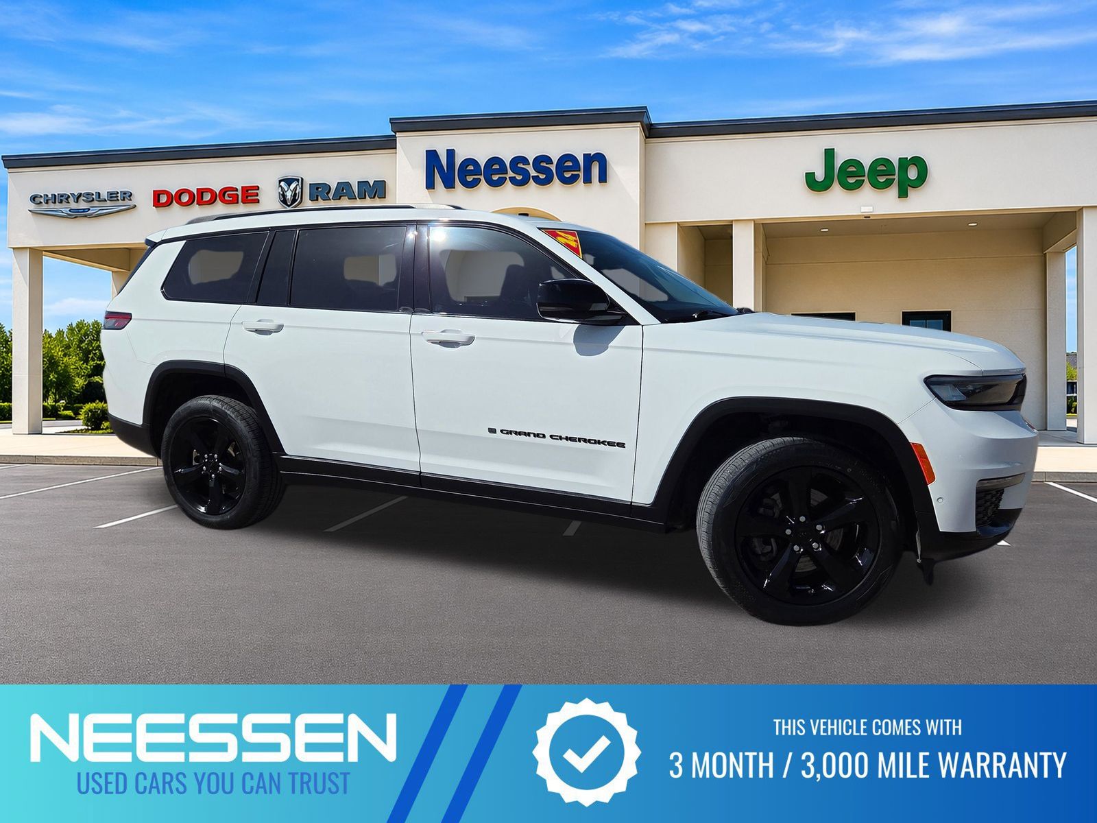 Bright White Clearcoat 2024 Jeep Grand Cherokee L SUV / Crossover 4X2 8-Speed Automatic