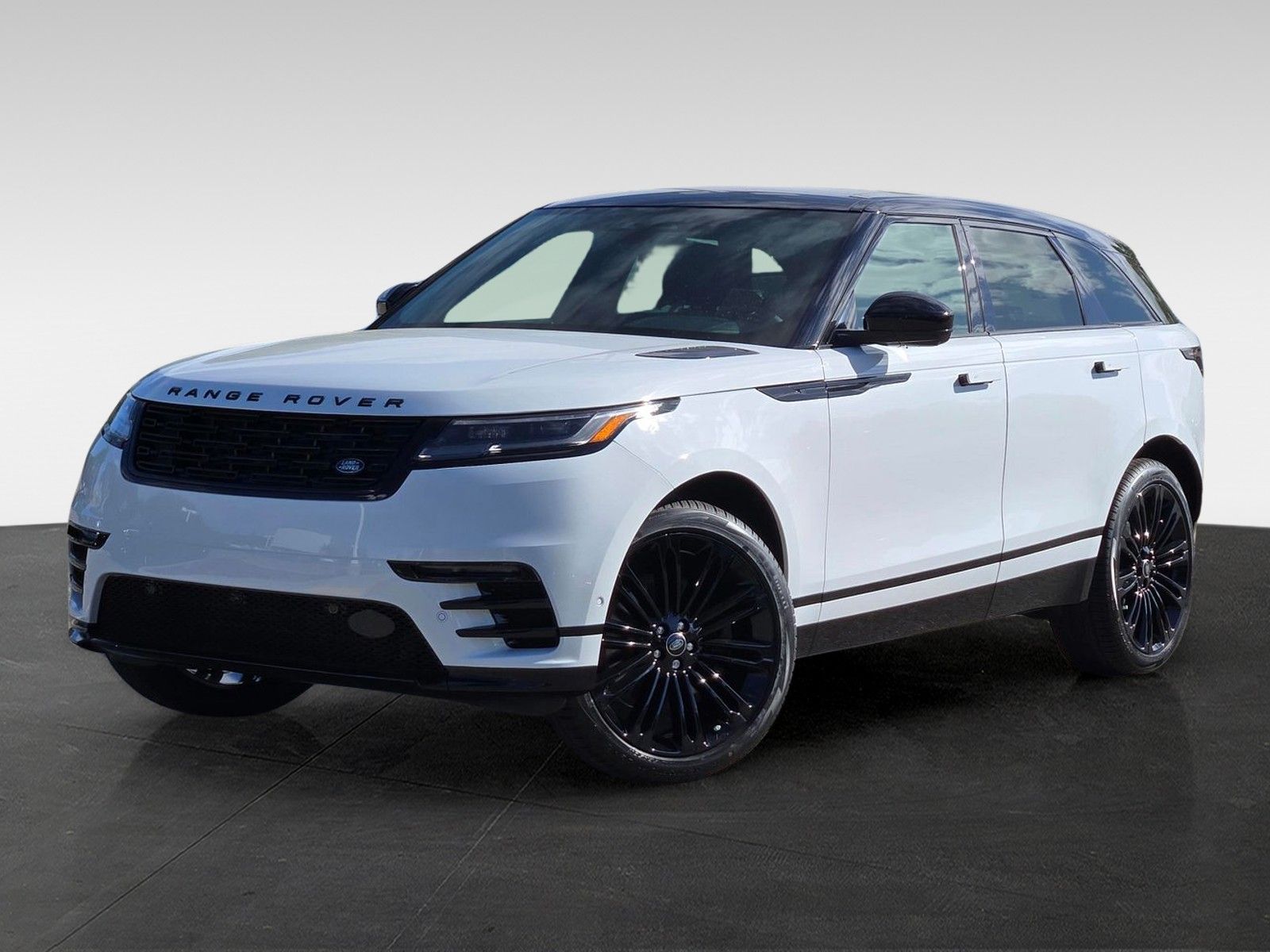 2026 Land Rover Range Rover Velar Dynamic SE — full photo 1 of 30