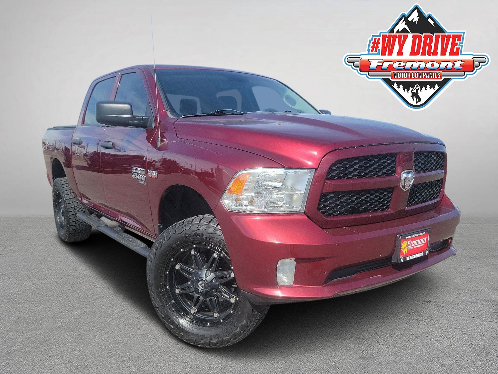 Delmonico Red Pearlcoat 2019 RAM 1500 Pickup Truck Four-Wheel Drive 8-Speed Automatic