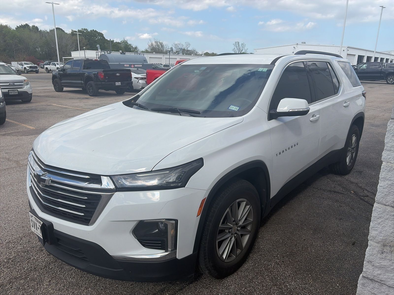 Summit White 2023 Chevrolet Traverse LT Leather FWD SUV / Crossover Front-Wheel Drive 9-Speed Automatic