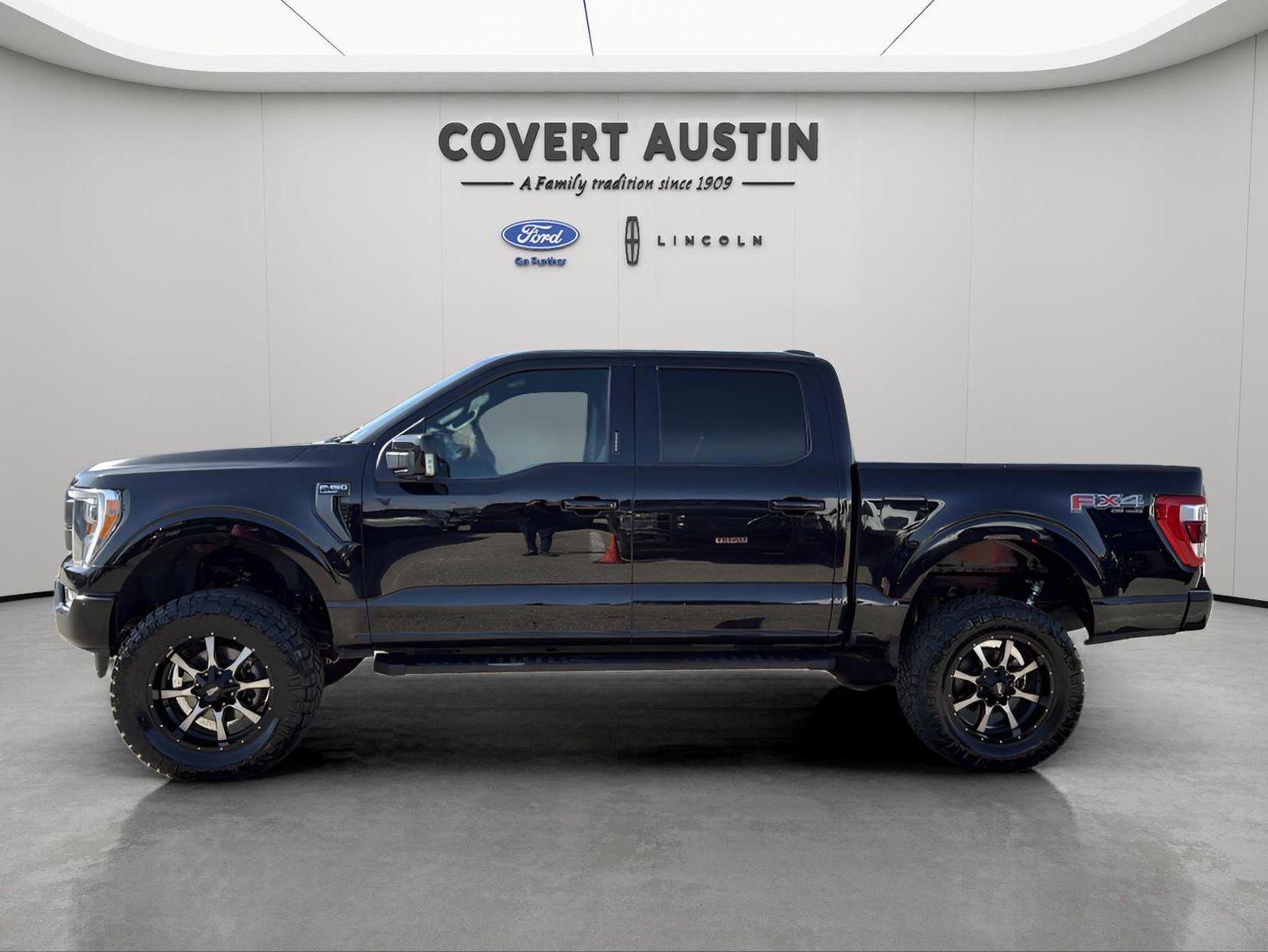 Used Car 2022 Ford F-150  Lariat For Sale Under $40,000 In Austin, Texas