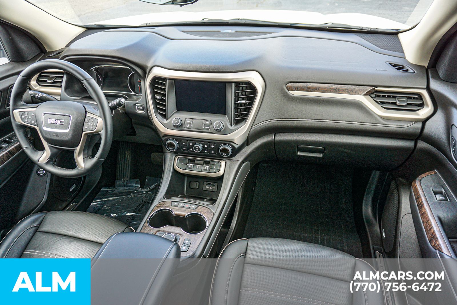 Used 2023 White GMC Denali image 28