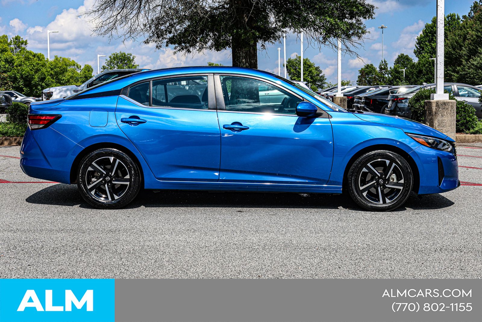 Used 2024 Blue Nissan SV image 11