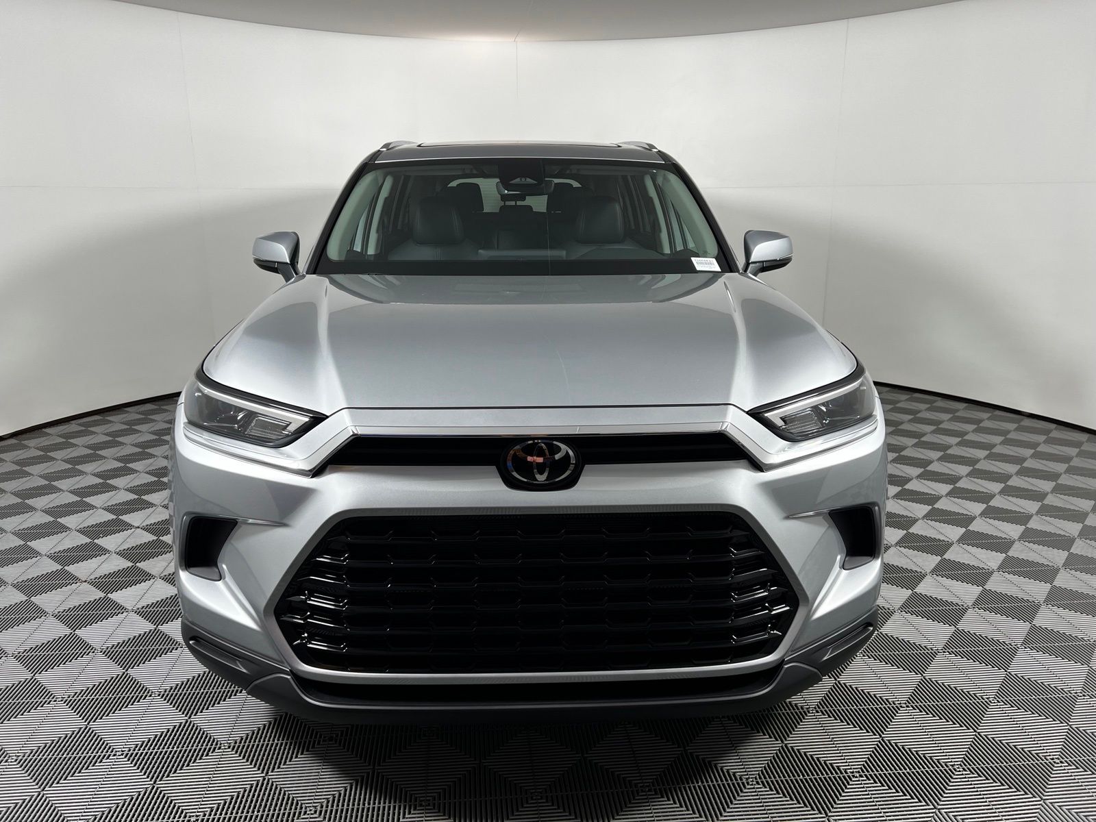 Thumbnail: 2026 Toyota Grand Highlander - 2