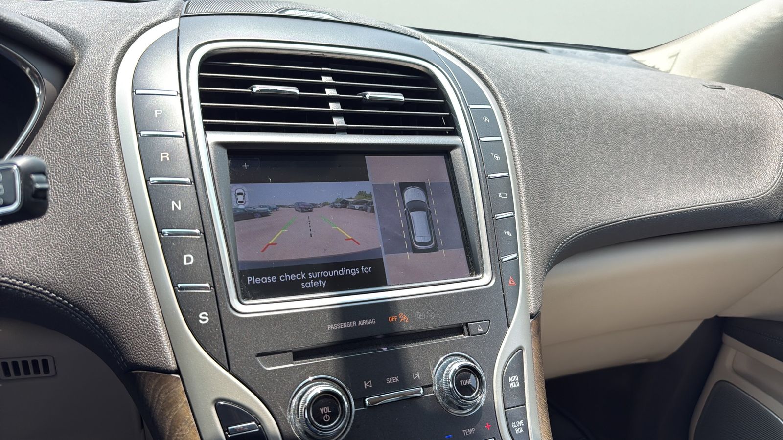 Used Car 2020 Lincoln Nautilus  Reserve For Sale Under $30,000 In Austin, Texas