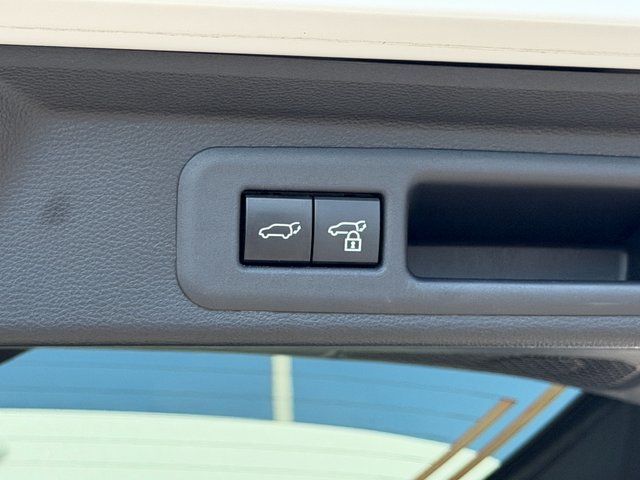 Used 2023 Pearl Toyota Platinum image 40