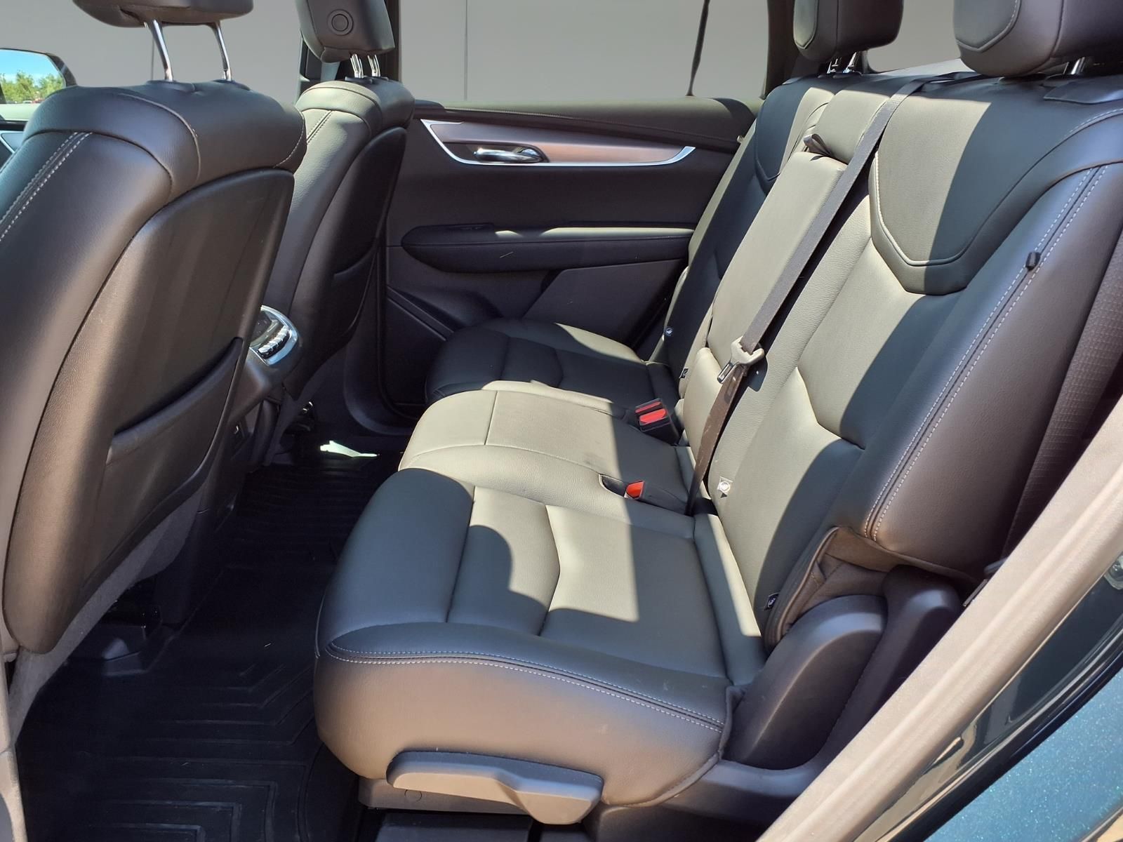 2024 Cadillac XT6 Luxury Green at Bayway Cadillac of The Woodlands