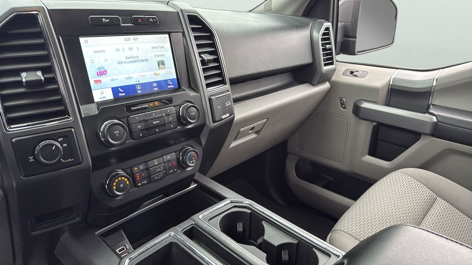 Used Car 2020 Ford F-150  Xlt For Sale Under $25,000 In Austin, Texas