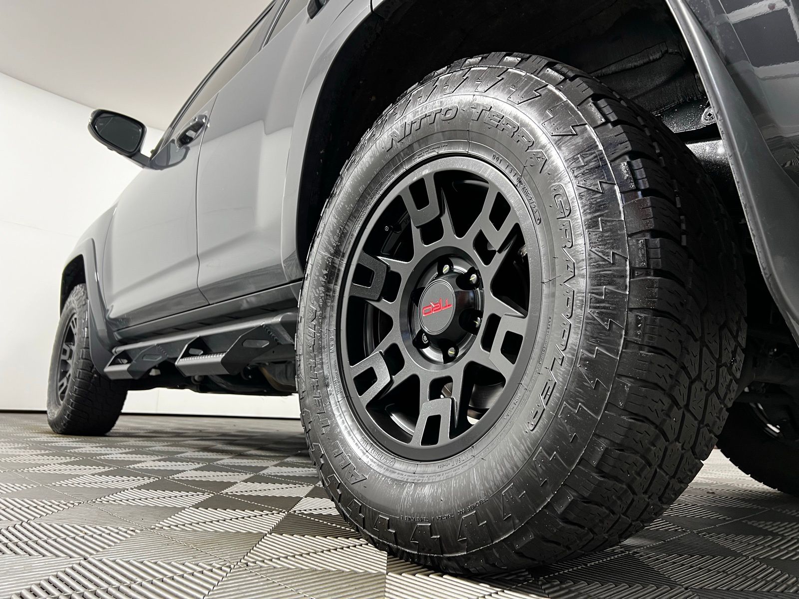 Thumbnail: 2024 Toyota 4Runner - 9