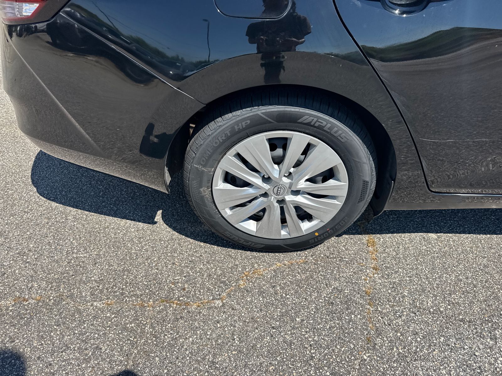 Used 2024 Black Nissan S image 17