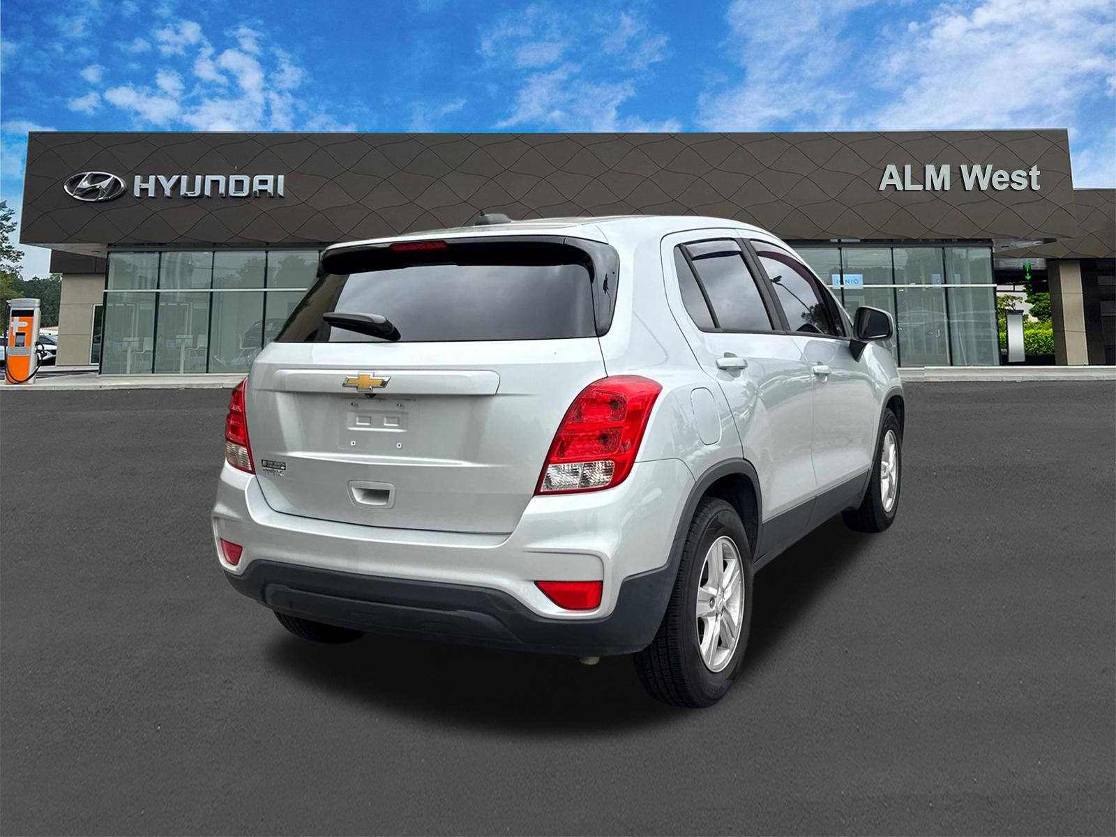 Used 2020 Silver Chevrolet LS image 5