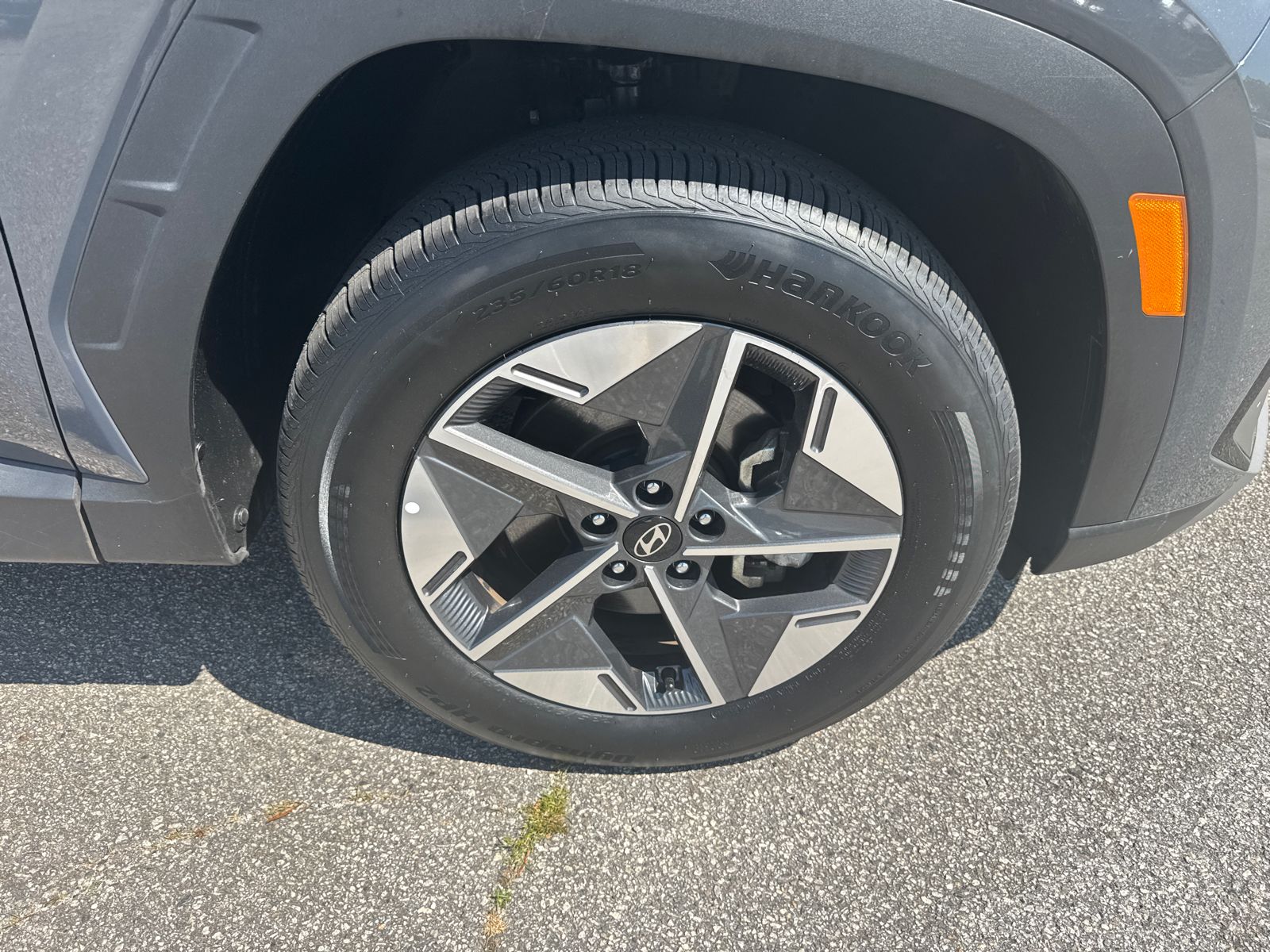Used 2025 Gray Hyundai SEL image 12