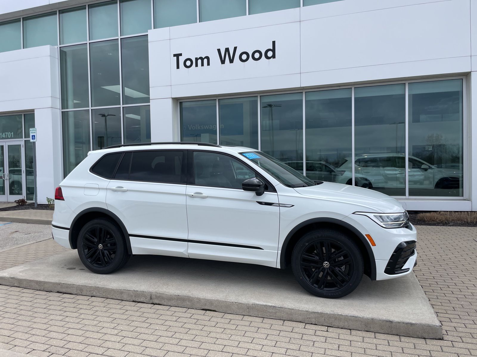 View vehicle photo 2