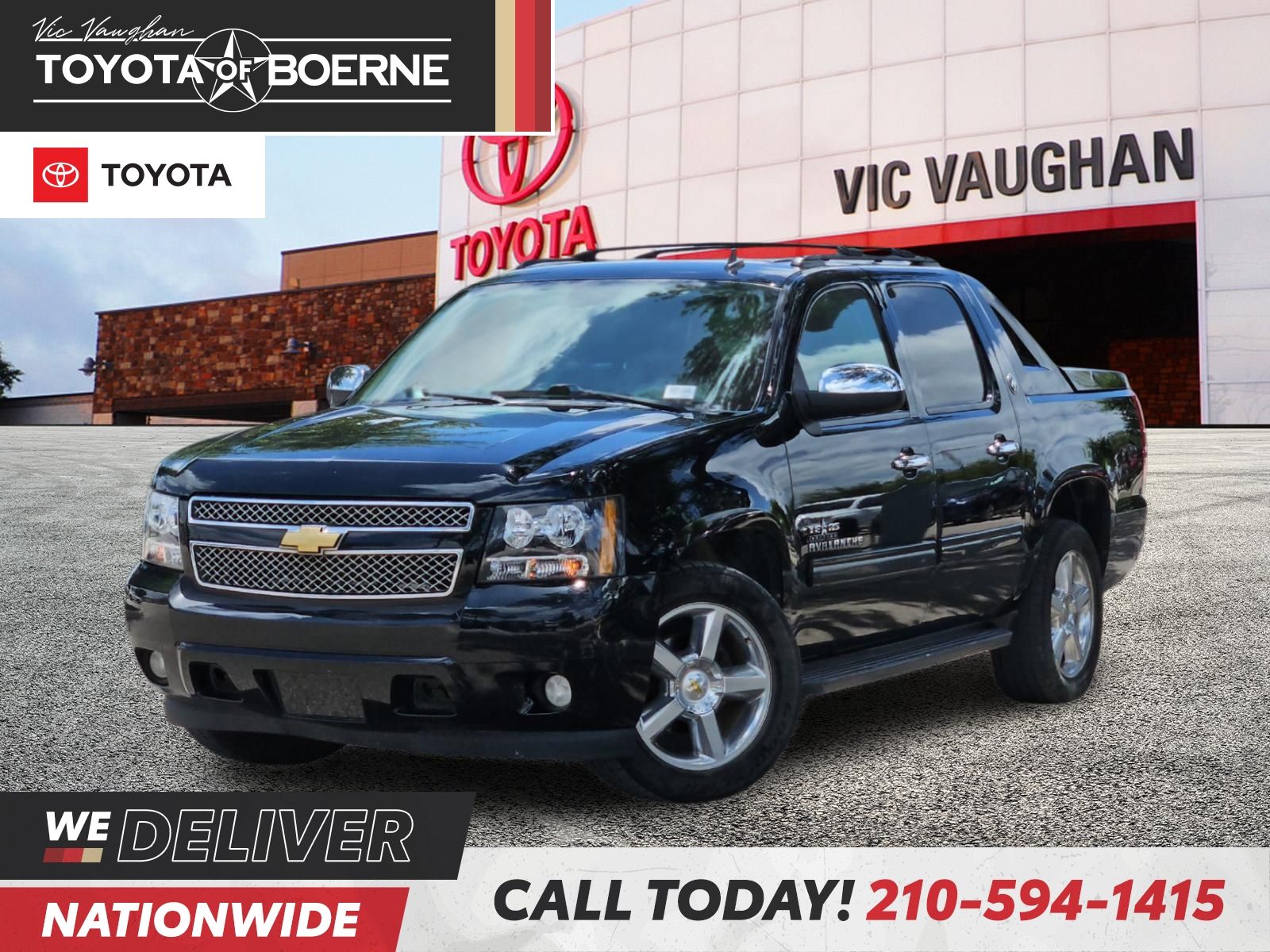 Black 2013 Chevrolet Avalanche Pickup Truck 4X2 6-Speed Automatic