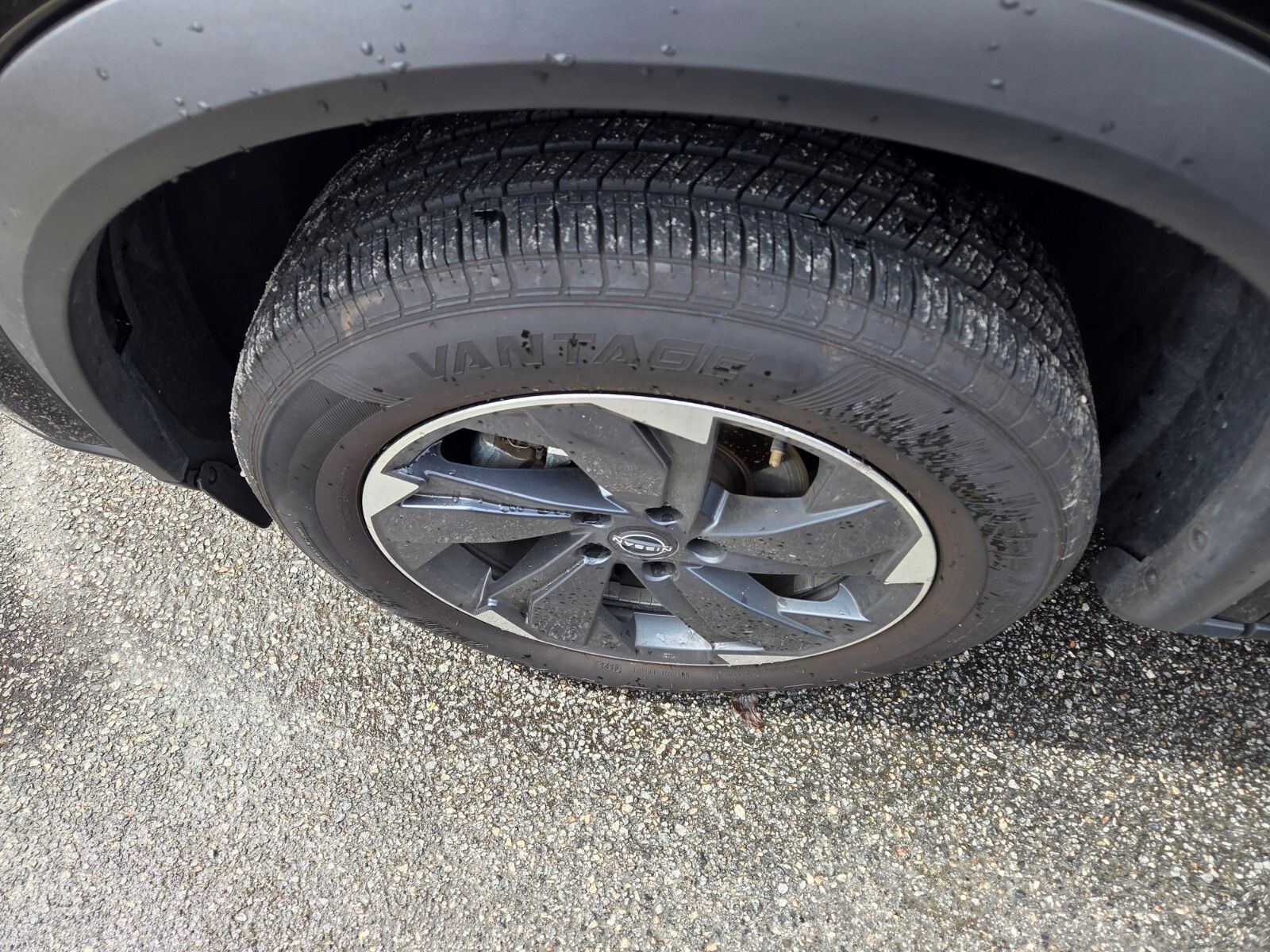 Used 2025 Black Nissan SV image 4