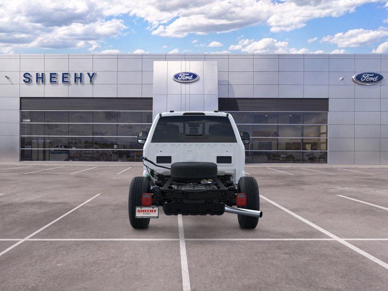 New 2026 Oxford White Ford XL image 7