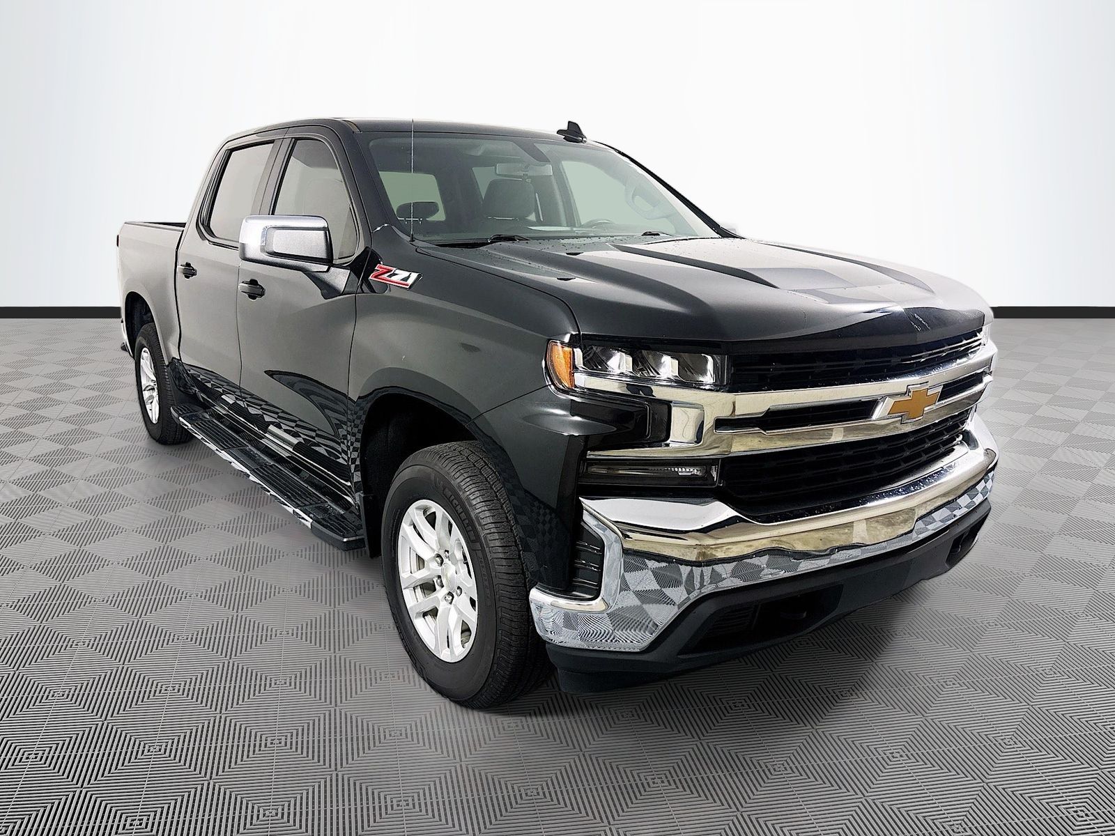 Black 2021 Chevrolet Silverado 1500 LT Crew Cab 4WD Pickup Truck Four-Wheel Drive 8-Speed Automatic