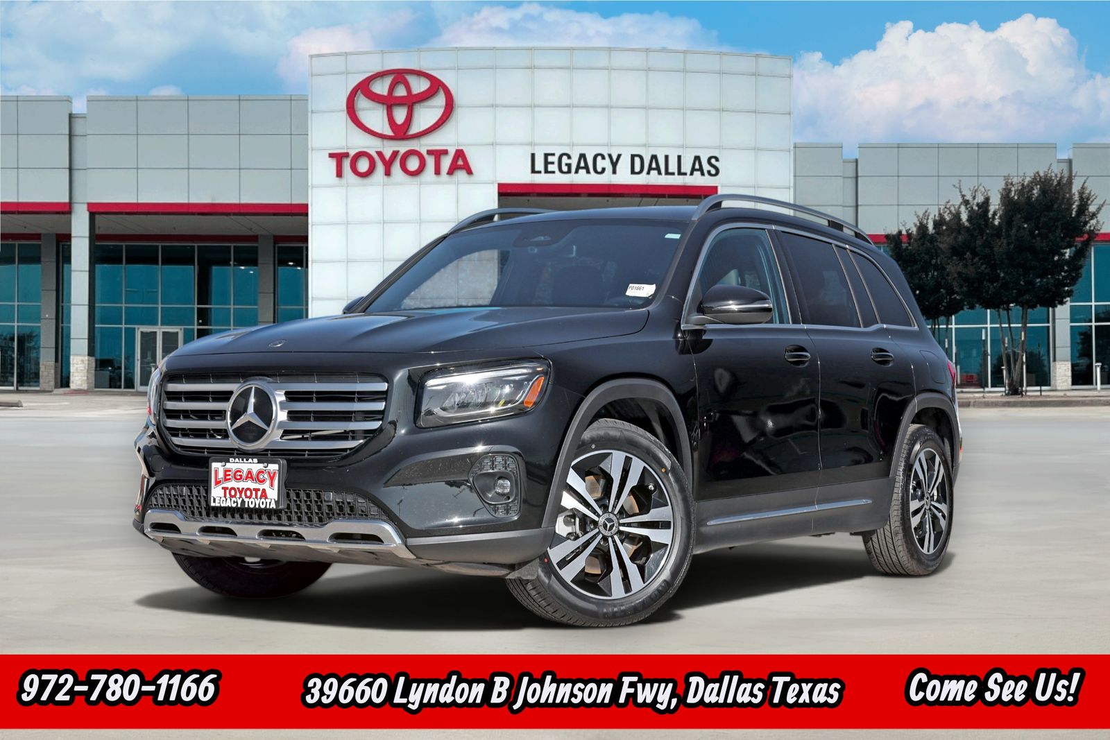 Night Black 2025 Mercedes-Benz GLB SUV / Crossover Front-Wheel Drive 8-Speed Dual Clutch