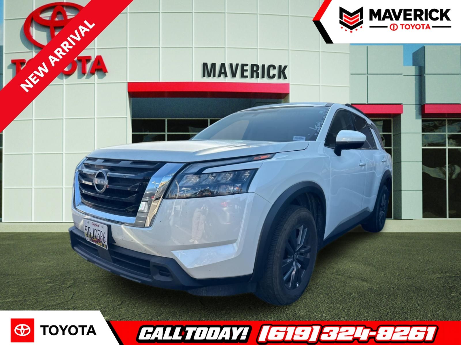 Pearl White 2024 Nissan Pathfinder SUV / Crossover Front-Wheel Drive 9-Speed Automatic