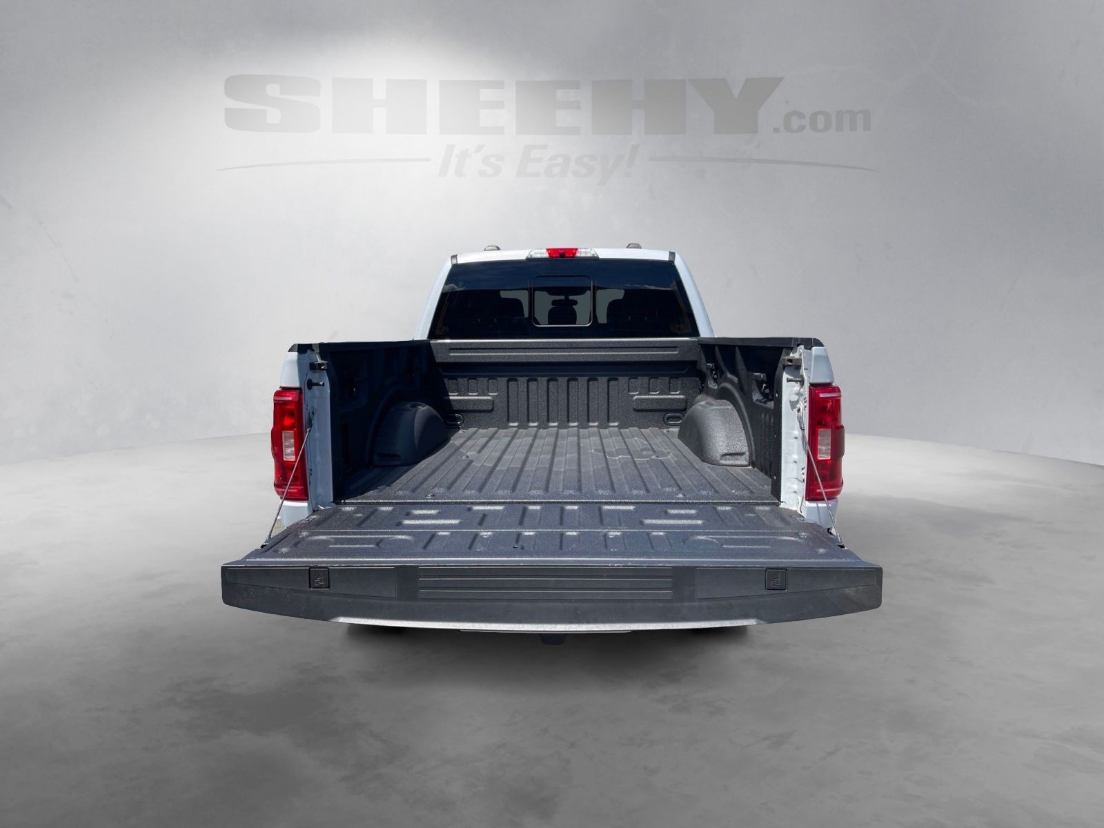 Certified Used 2021 Space White Metallic Ford XLT image 9