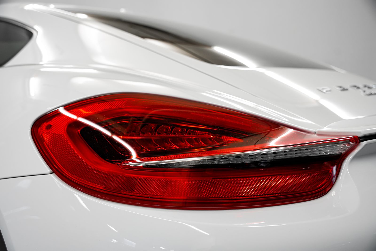 2014 Porsche Cayman S — photo 30