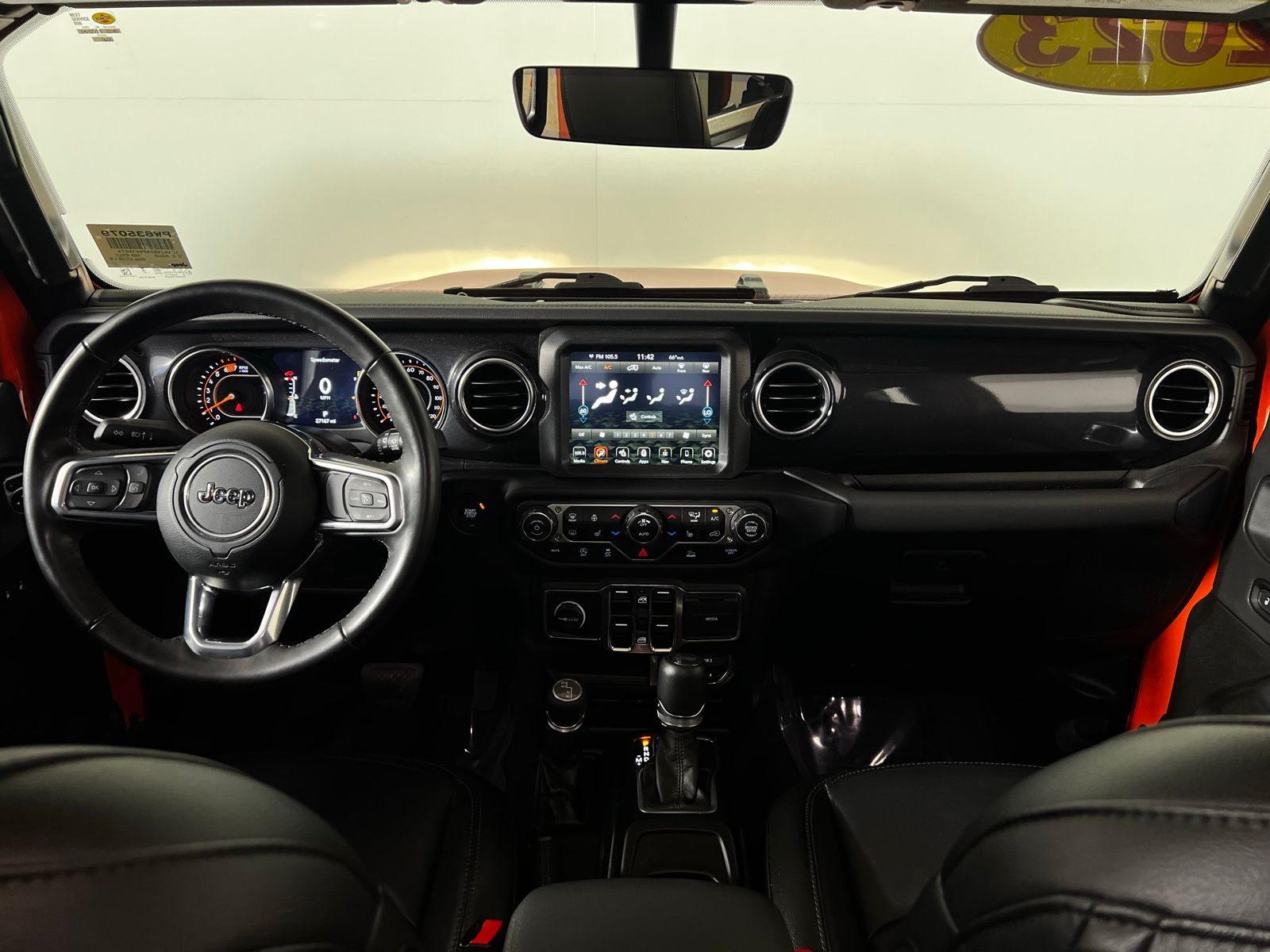 2023 Jeep Wrangler Sahara 24