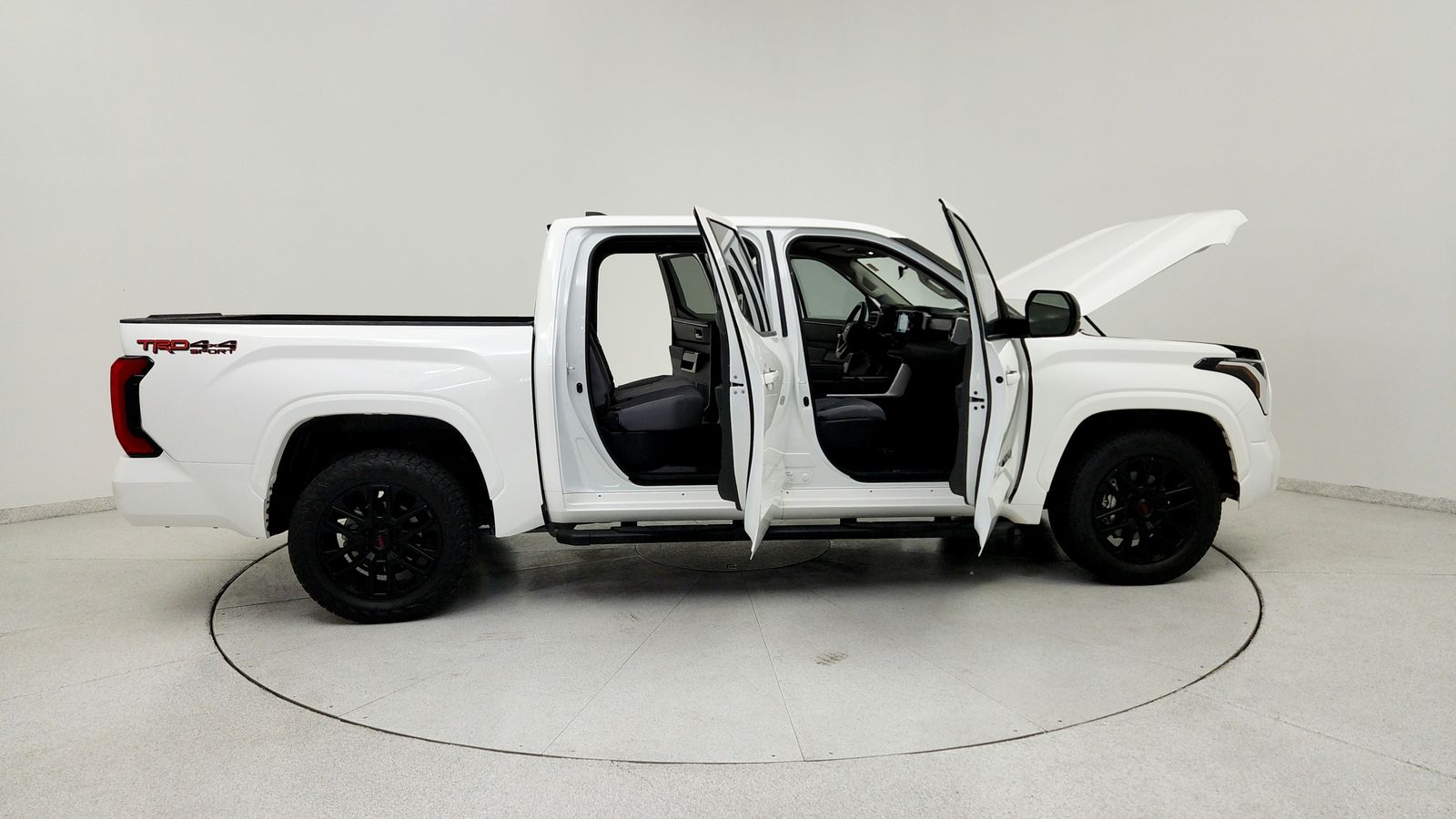 Used 2024 White Toyota SR5 image 14