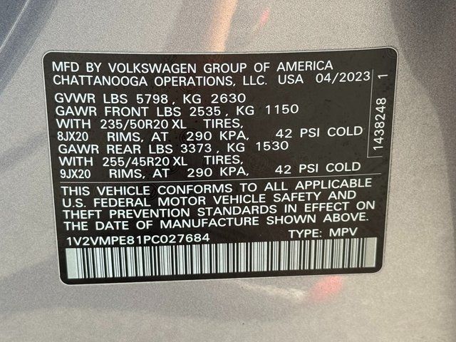 Used 2023 Silver Volkswagen Pro S image 37