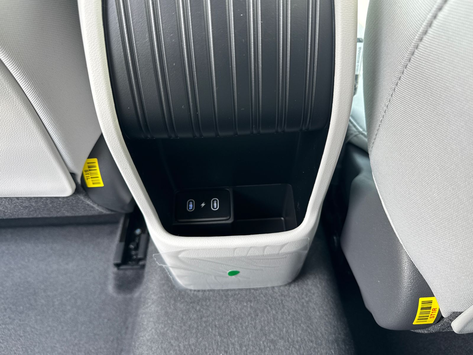 Certified Used 2026 White Hyundai SE image 24