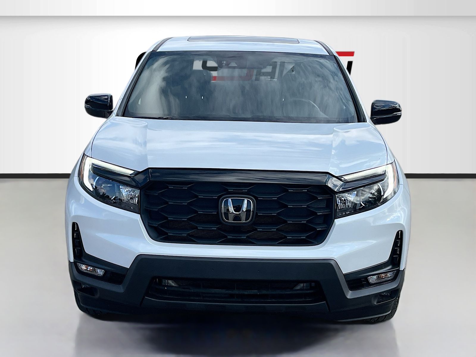 Used 2023 White Honda Elite image 2