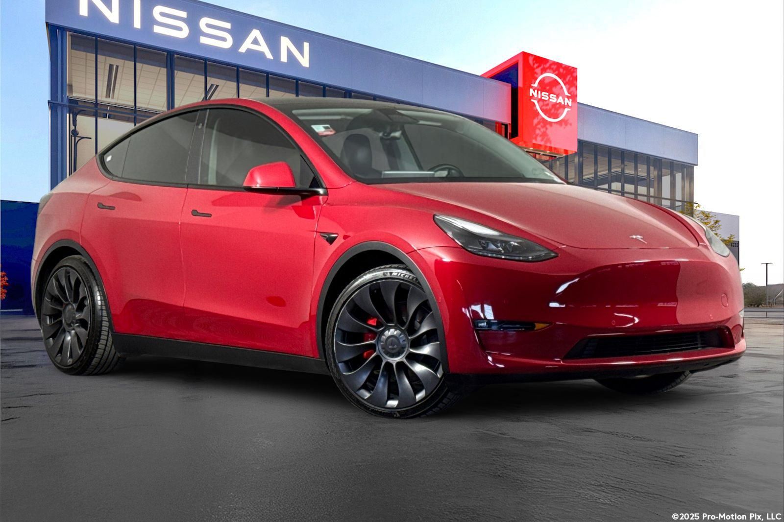 2022 Tesla Model Y Performance Dual Motor All-Wheel Drive's photo
