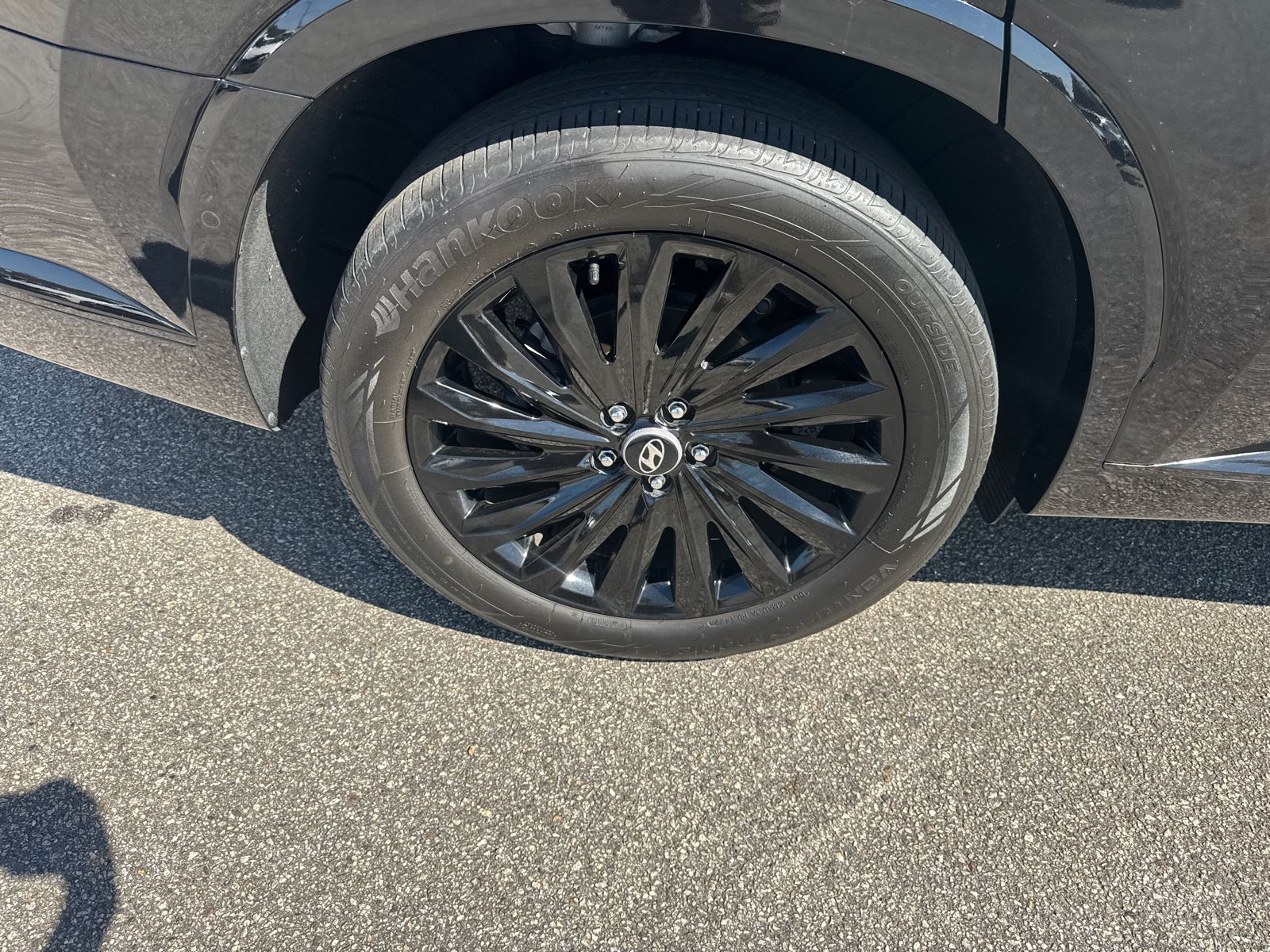 Used 2025 Black Hyundai Calligraphy Night Edition image 17