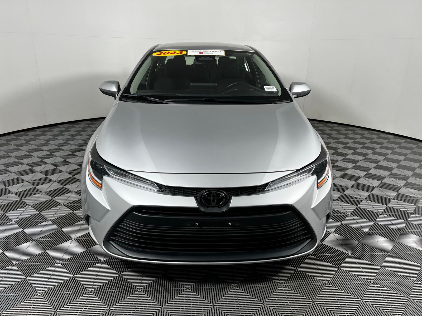 Thumbnail: 2023 Toyota Corolla - 2